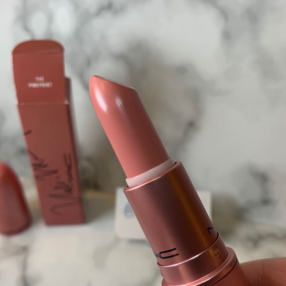 LN THE PINKPRINT NICKI MINAJ Amplified Lipstick MAC - Picture 5 of 17